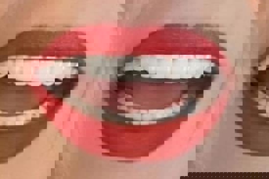 Estetska stomatologija